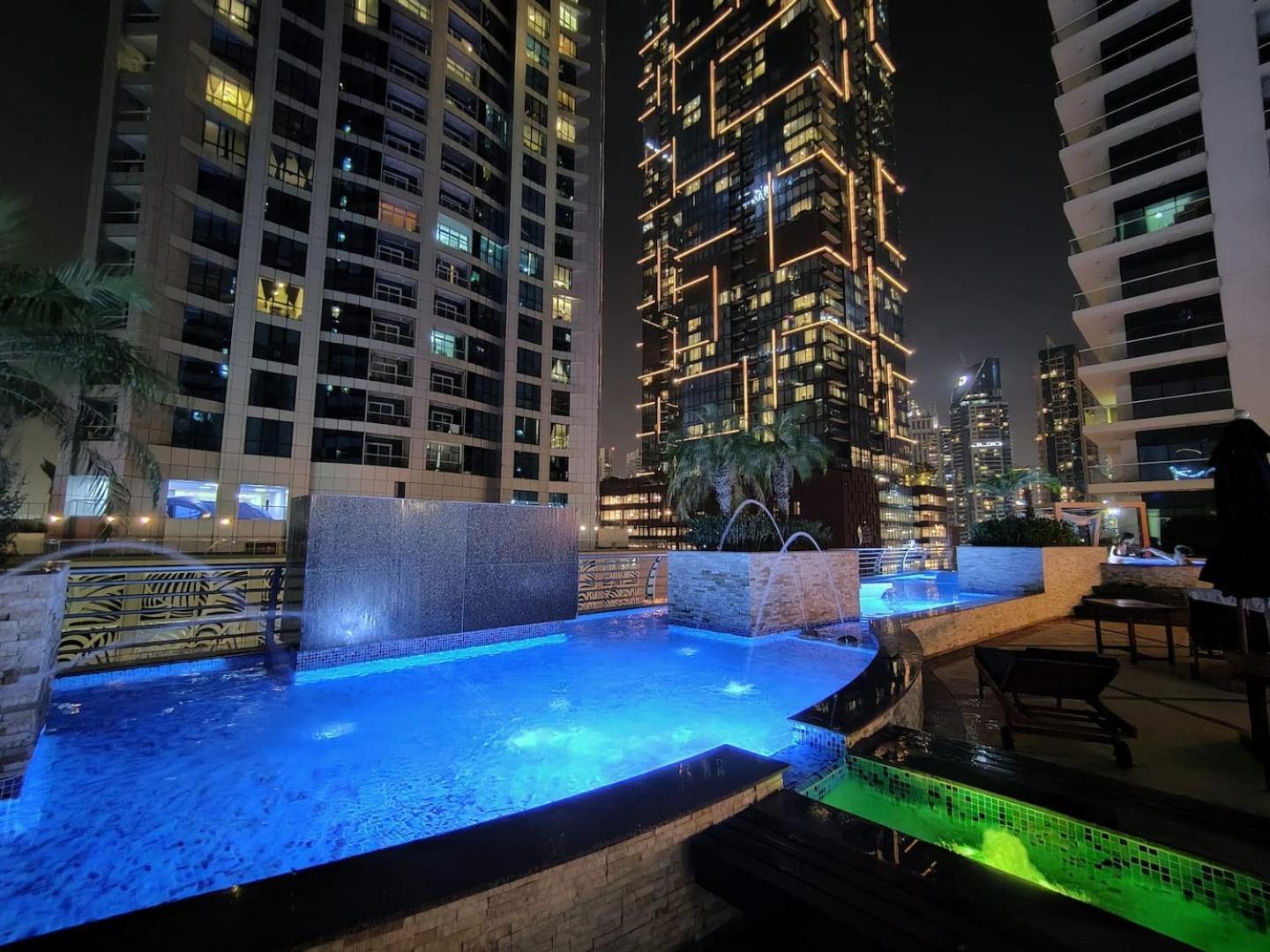 두바이 The Penthouse On 71St Floor 아파트 외부 사진